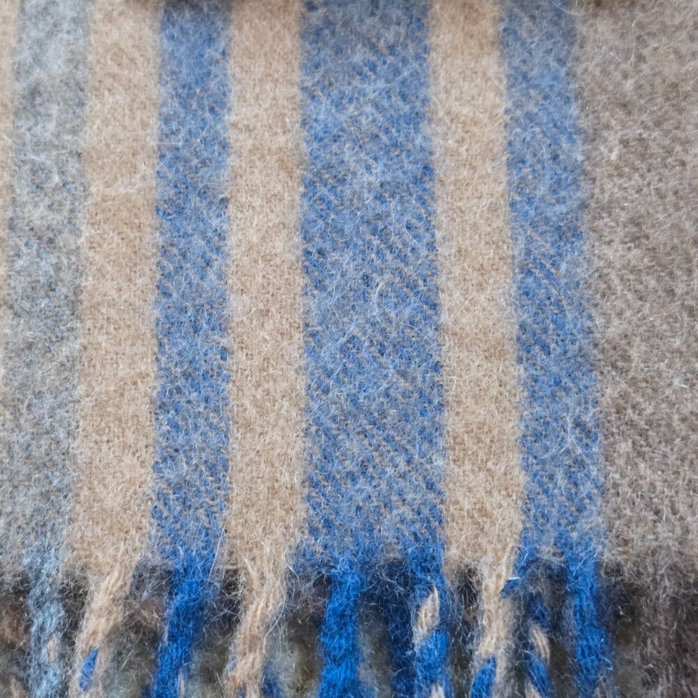 NWOT Sand River Cashmere Scarf - Picture 6 of 7